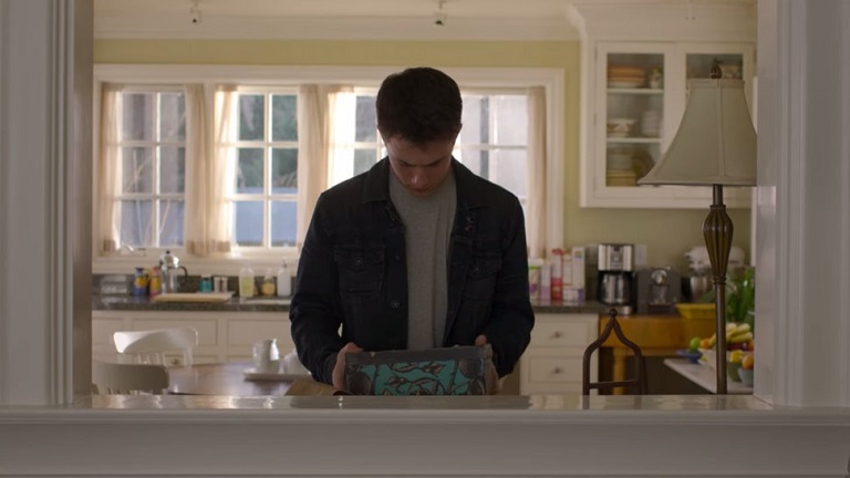 último episódio de 13RW clay recebe as fitas