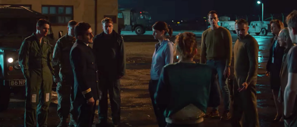 Noite Adentro: O grupo toma uma decisão importante sobre novos passageiros