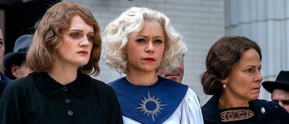 tatiana maslany em perry mason