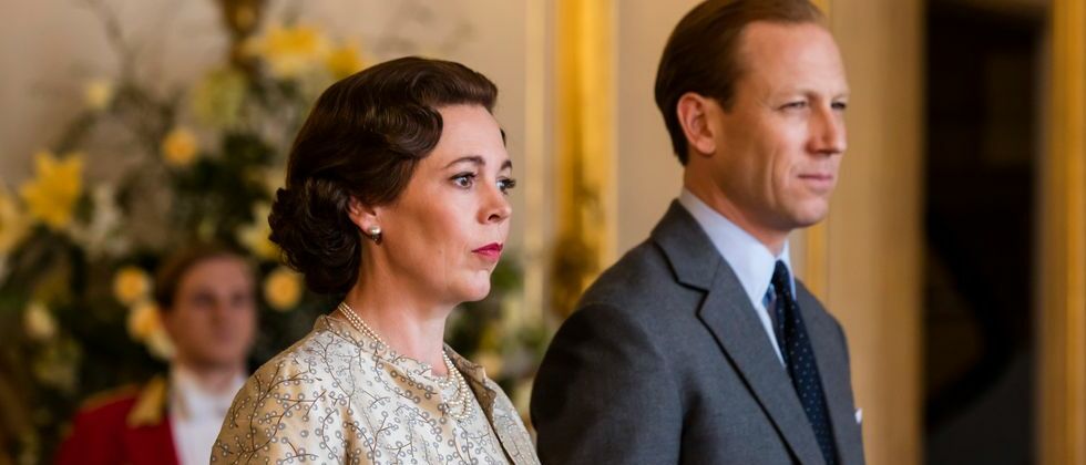 Olivia Colman como Rainha Elizabeth em The Crown