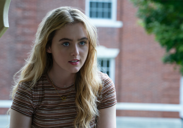 Kathryn Newton em The Society